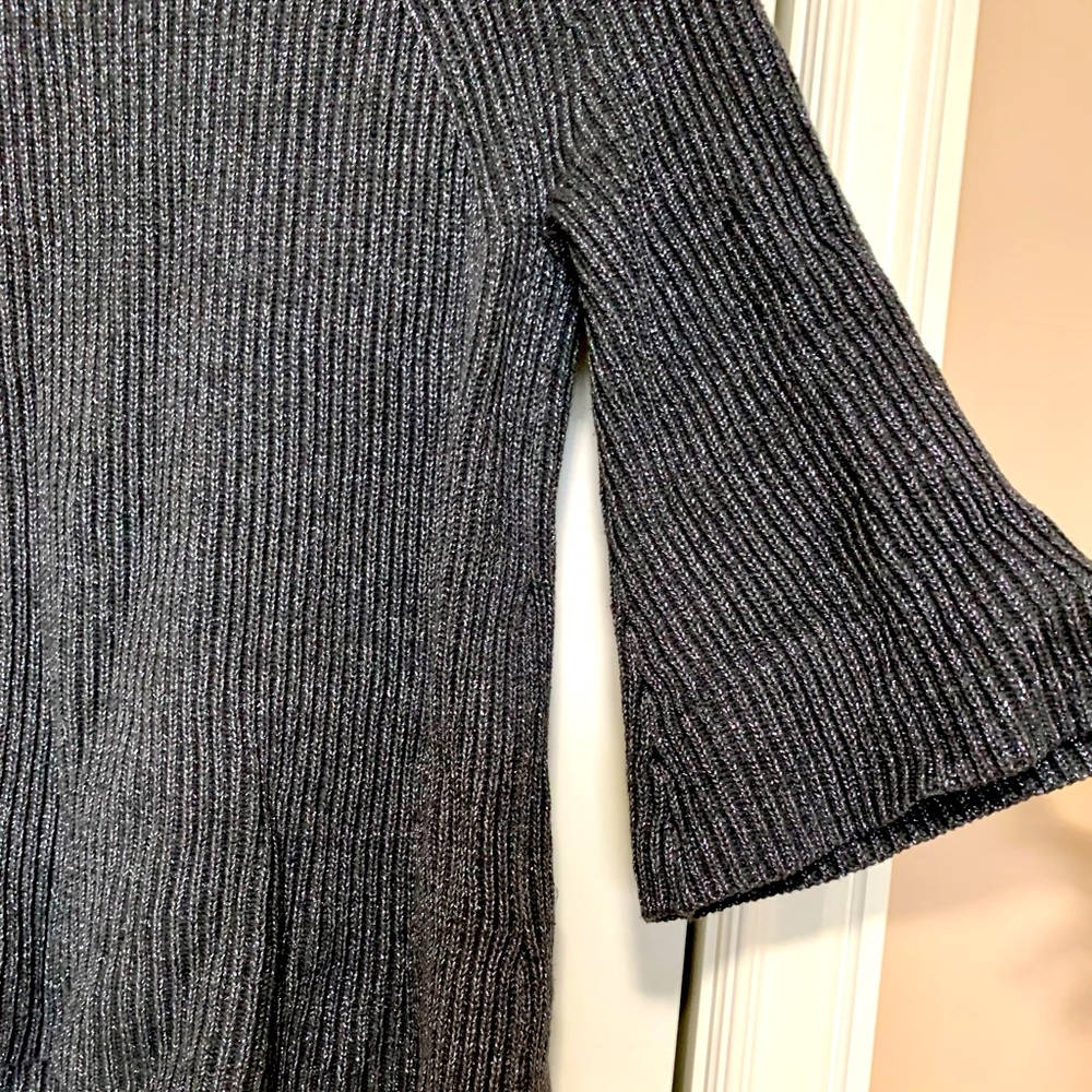 Sparkling grey sweater